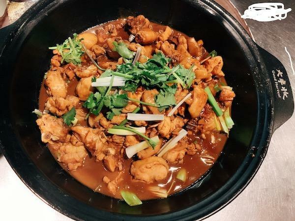 Chicken In Abalone Sauce Pot